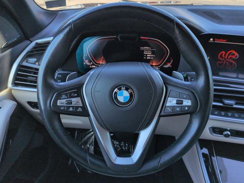 Used 2019 BMW X5 xDrive40i w/ Executive Package AWD/4WD image 25
