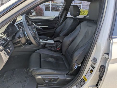Used 2015 BMW 328i xDrive Sedan AWD/4WD image 11