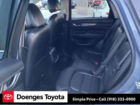 Used 2024 MAZDA CX-5 Carbon Edition image 11