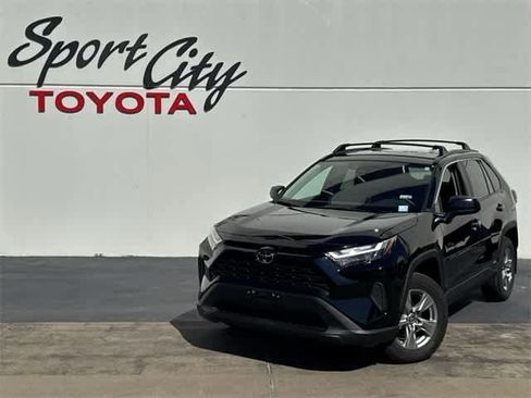 Used 2025 Toyota RAV4 LE image 1