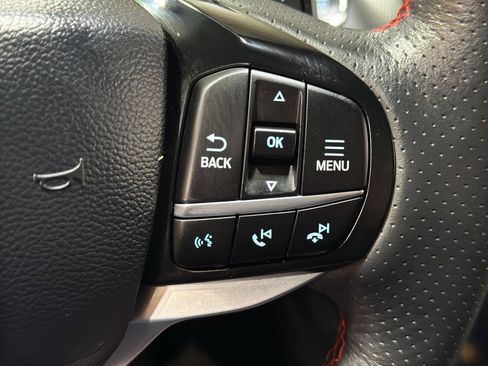 Used 2025 Ford Explorer ST image 27