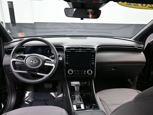 Certified 2022 Hyundai Santa Cruz SEL w/ Activity Package AWD/4WD image 10