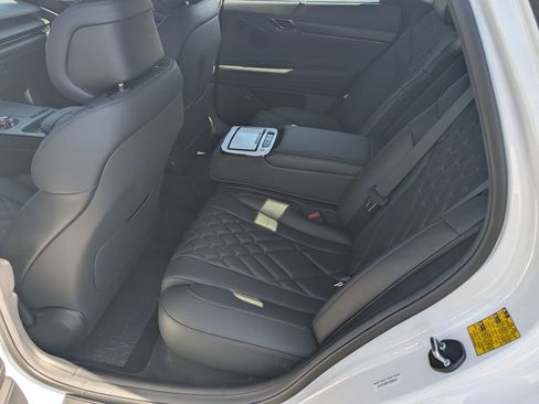 New 2026 Genesis G80 3.5T Prestige image 12