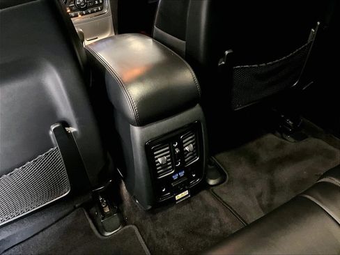 Used 2018 Jeep Grand Cherokee High Altitude AWD/4WD image 29