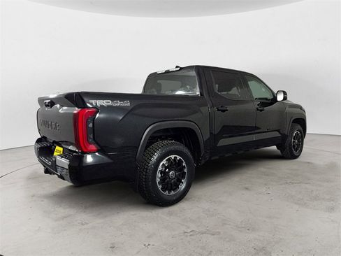 Used 2022 Toyota Tundra SR5 w/ TRD Off-Road Premium Package image 5