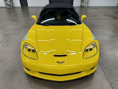 Used 2010 Chevrolet Corvette Grand Sport w/ Preferred Equipment Group RWD image 21