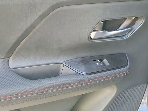 New 2025 Nissan Kicks SR image 14