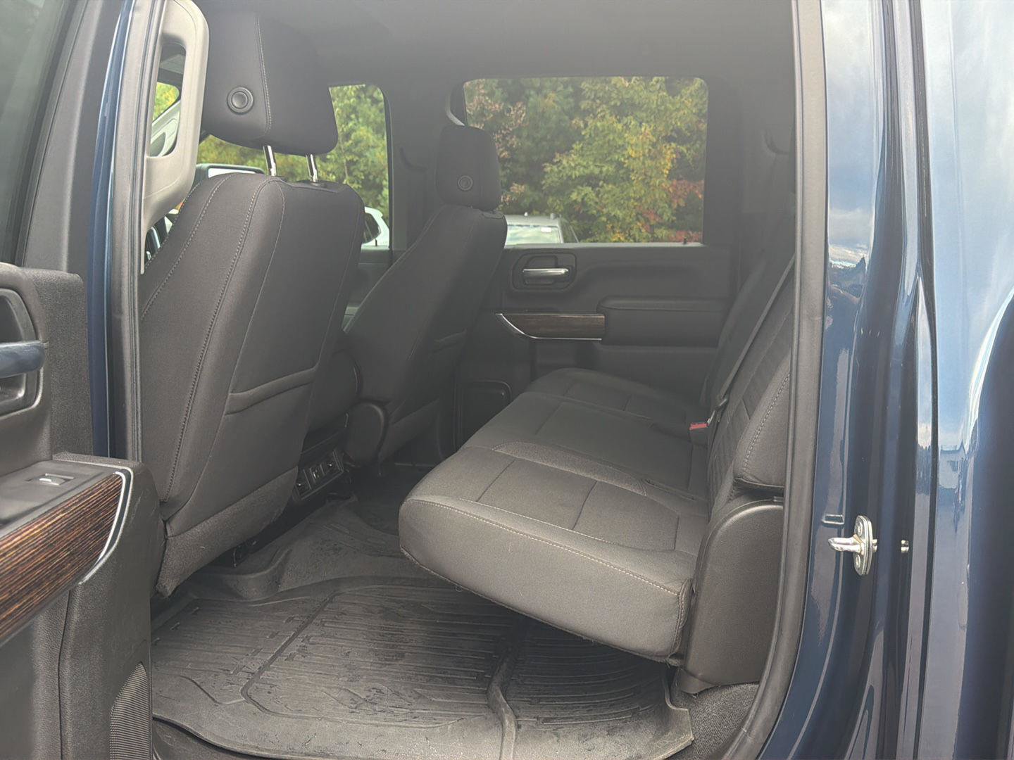 Used 2022 GMC Sierra 2500 SLE w/ SLE Convenience Package AWD/4WD image 12