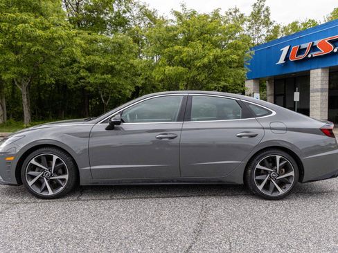 Used 2022 Hyundai Sonata SEL Plus w/ Cargo Package FWD image 3