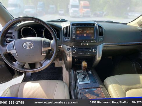 Used 2008 Toyota Land Cruiser AWD/4WD image 16