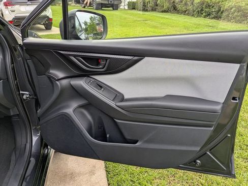 Used 2019 Subaru Crosstrek 2.0i Premium w/ Moonroof Package AWD/4WD image 40