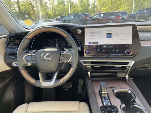 Used 2023 Lexus RX 350 w/ Accessory Package (Z1) AWD/4WD image 15