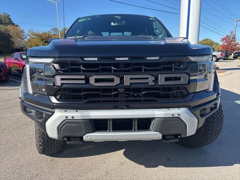 Used 2025 Ford F150 Raptor image 3