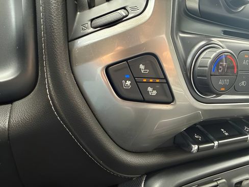 Used 2018 Chevrolet Silverado 1500 LTZ Z71 w/ LTZ Plus Package AWD/4WD image 21