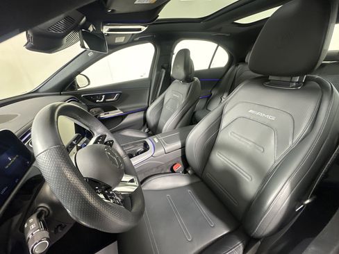 Used 2025 Mercedes-Benz E 53 AMG e 4MATIC Sedan image 9