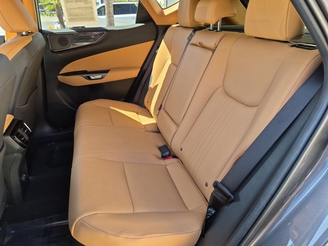 Used 2026 Lexus NX 350h AWD w/ Accessory Package (2T) image 31