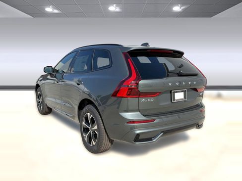 New 2026 Volvo XC60 B5 Core w/ Climate Package AWD/4WD image 3