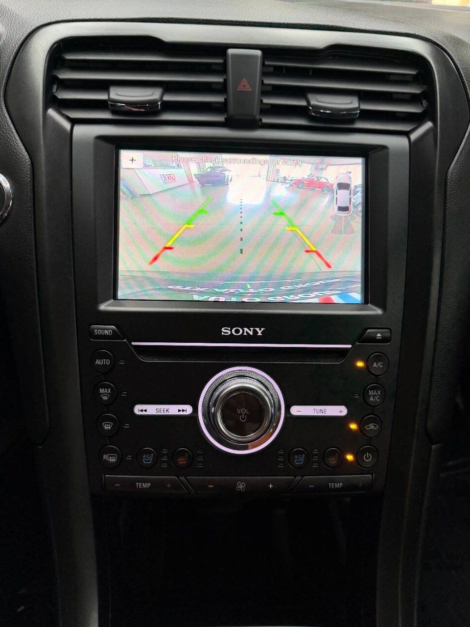 Used 2019 Ford Fusion Titanium AWD/4WD image 28