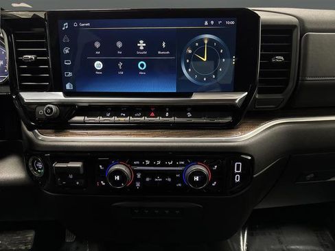 Used 2025 Chevrolet Silverado 2500 LT w/ Trail Boss Package image 8