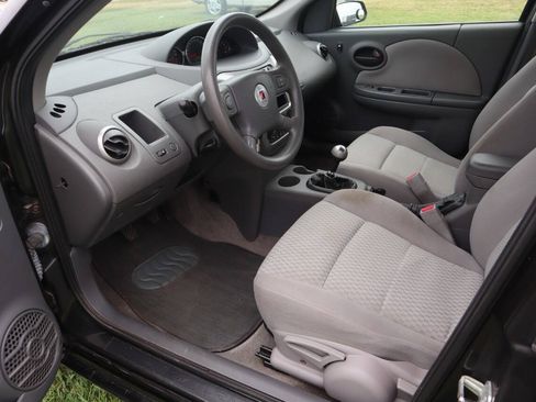 Used 2005 Saturn ION Level 2 w/ Power Pkg FWD image 24