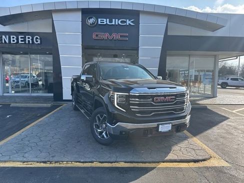 New 2026 GMC Sierra 1500 SLT w/ SLT Premium Package AWD/4WD image 1