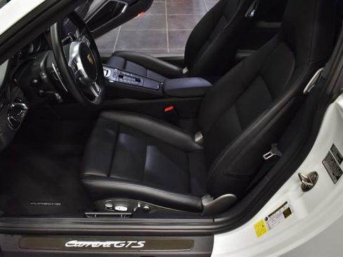 Used 2015 Porsche 911 Carrera GTS image 20