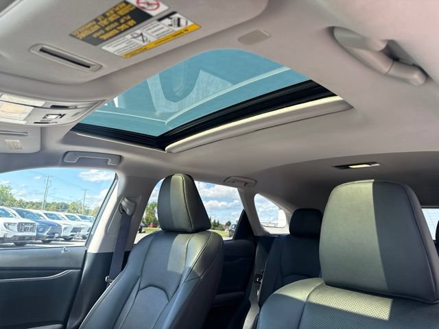 Used 2022 Lexus RX 350L Premium w/ Special Edition AWD/4WD image 27