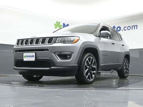 Used 2018 Jeep Compass Limited image 6