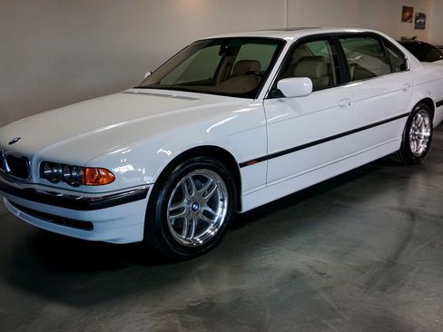 Used 1999 BMW 740iL image 5