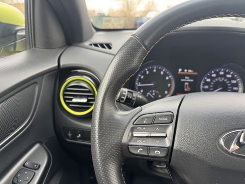 Used 2020 Hyundai Kona Limited image 22