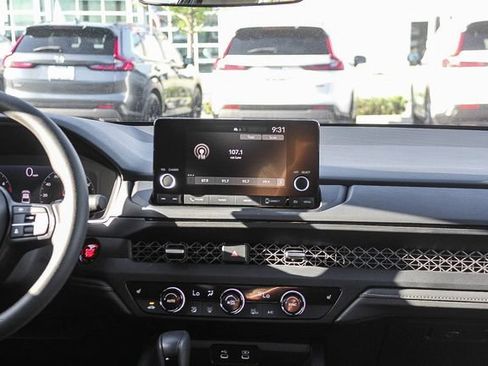 Used 2024 Honda Accord EX image 18