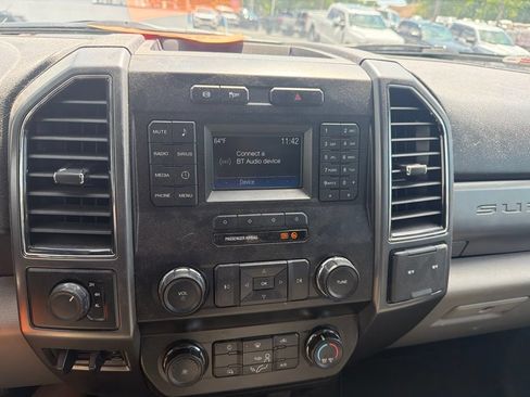Used 2019 Ford F250 XLT AWD/4WD image 13