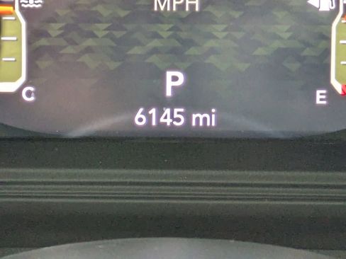 Used 2024 Jeep Wrangler Rubicon image 45