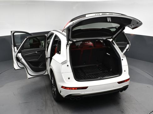 Used 2023 Audi SQ5 Premium Plus w/ Premium Plus Package AWD/4WD image 21