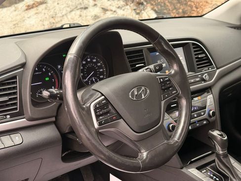 Used 2018 Hyundai Elantra Value Edition image 26