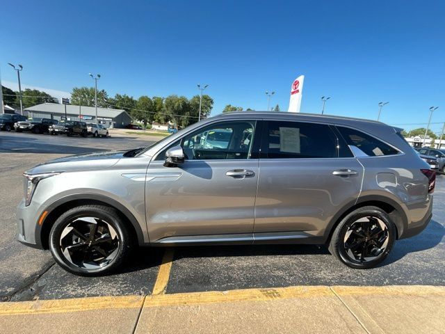 Used 2025 Kia Sorento EX AWD/4WD image 6