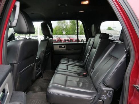 Used 2015 Ford Expedition EL XLT w/ Equipment Group 202A AWD/4WD image 11