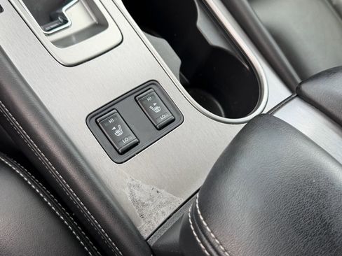 Used 2024 Nissan Murano SV w/ SV Midnight Edition Package FWD image 25