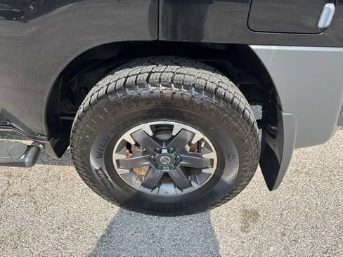 Used 2014 Nissan Xterra PRO-4X AWD/4WD image 25
