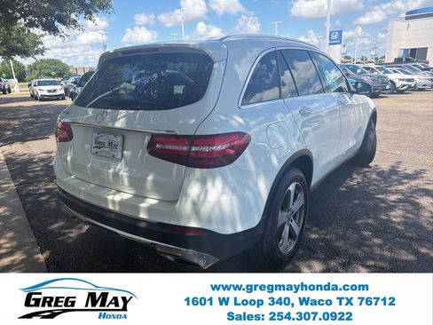 Used 2019 Mercedes-Benz GLC 300 image 3