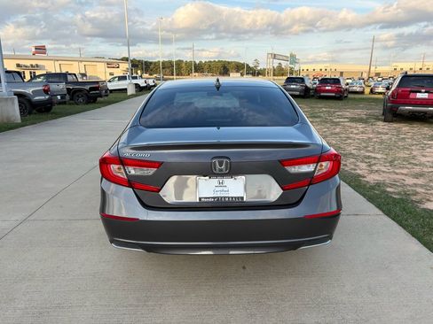 Certified 2019 Honda Accord EX image 7