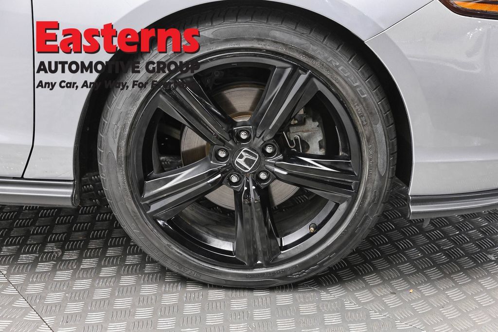 Used 2023 Honda Accord Sport image 30