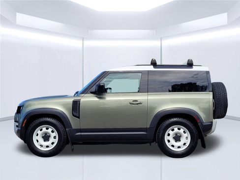Used 2022 Land Rover Defender 90 AWD/4WD image 7