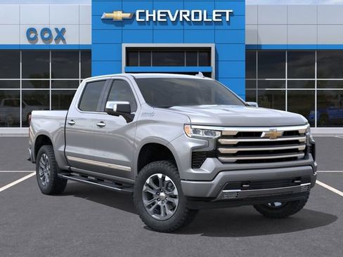 New 2026 Chevrolet Silverado 1500 High Country w/ Technology Package AWD/4WD image 7