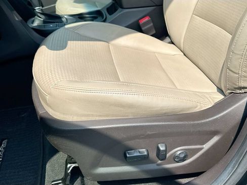Used 2014 Hyundai Santa Fe Sport w/ Premium Equipment Package 03 FWD image 17