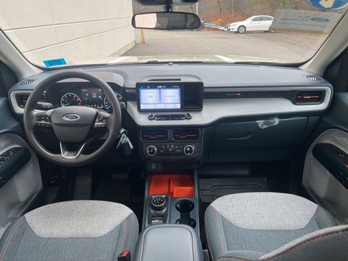 Certified 2024 Ford Maverick XLT w/ Equipment Group 300A Standard image 16