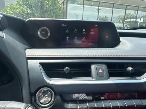 Used 2019 Lexus UX 200 F Sport w/ F Sport Premium Package FWD image 12