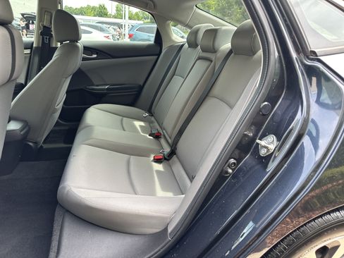 Used 2018 Honda Civic EX image 32