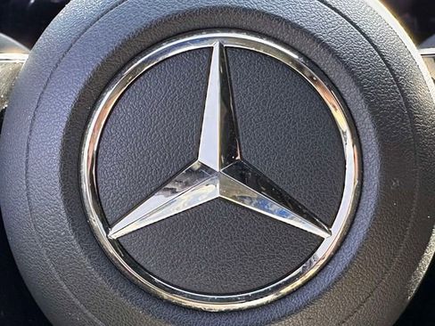 Used 2023 Mercedes-Benz E 350 4MATIC Sedan image 23