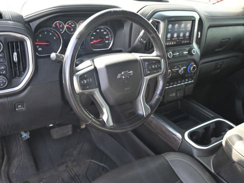 Used 2022 Chevrolet Silverado 2500 LTZ w/ LTZ Plus Package image 17